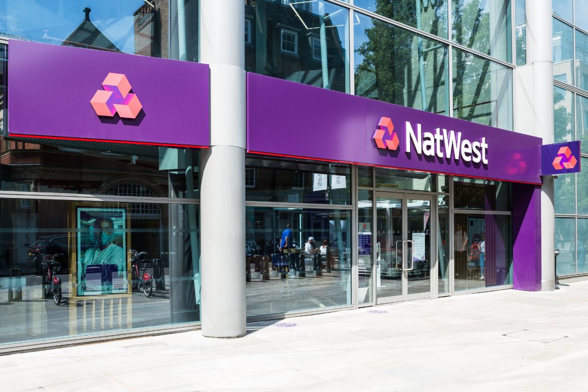 NatWest offers free £200 when switching to these bank accounts