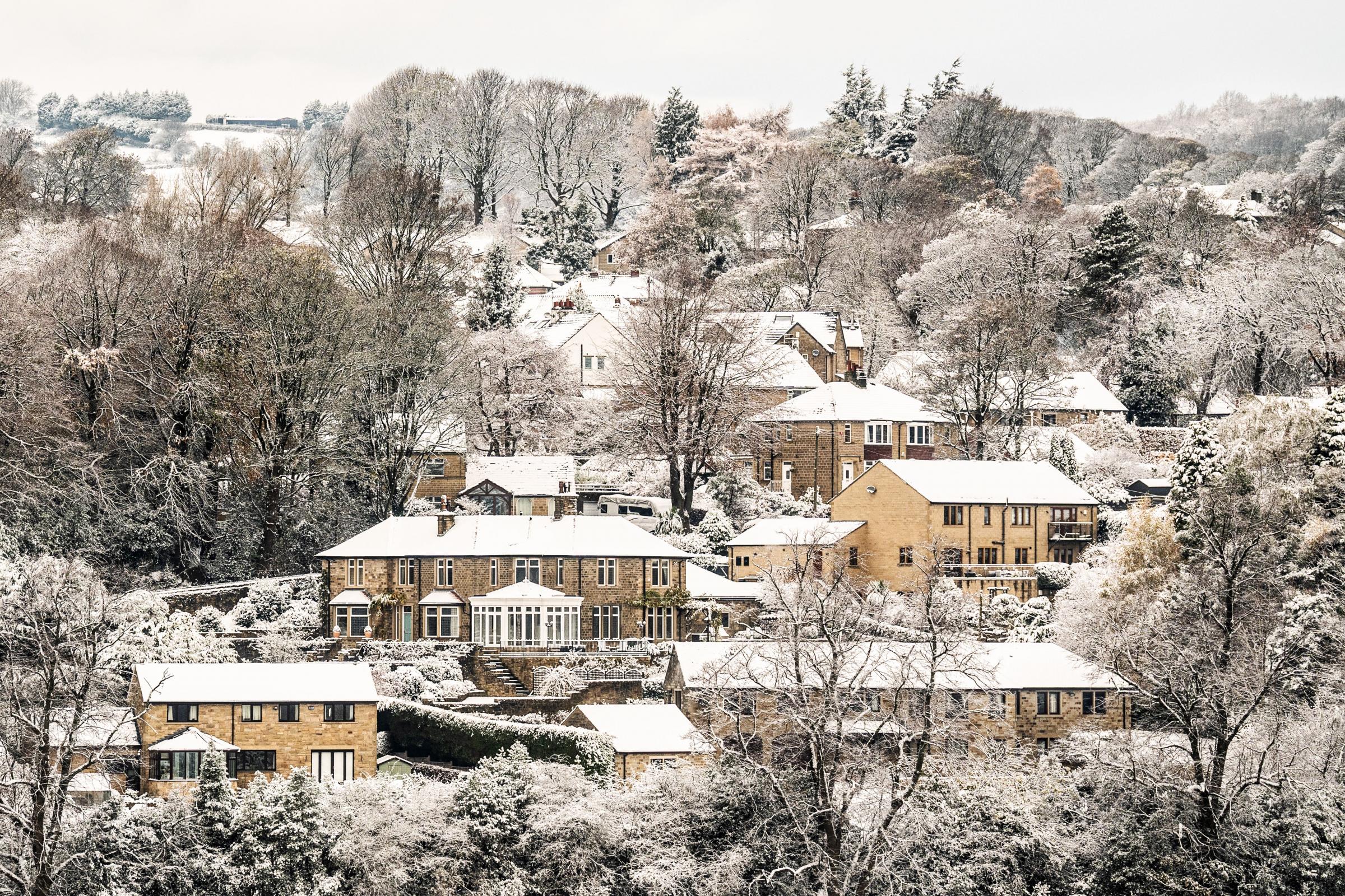 Morning commuters set for disruption after parts of country see heavy snowfall